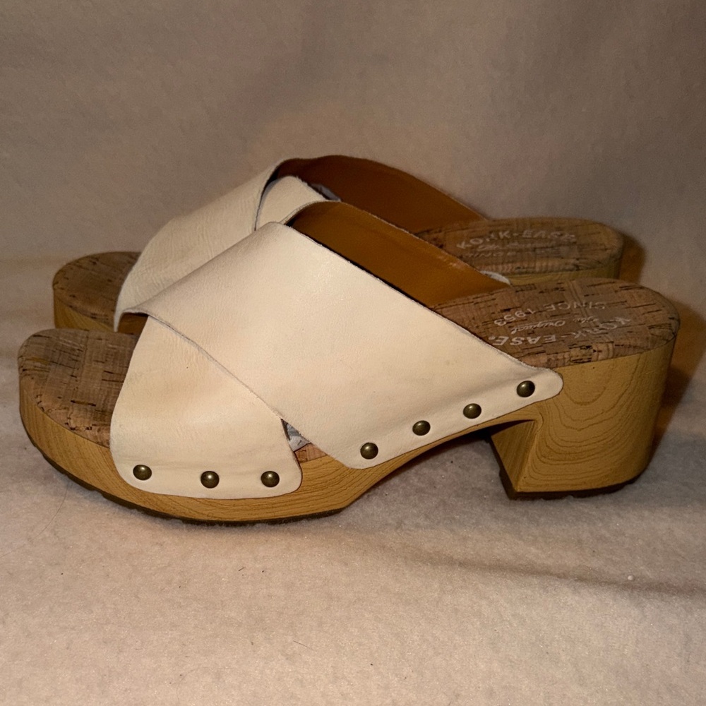 Kork Ease Cream Chunky Heel Sandals Women’s Size 9